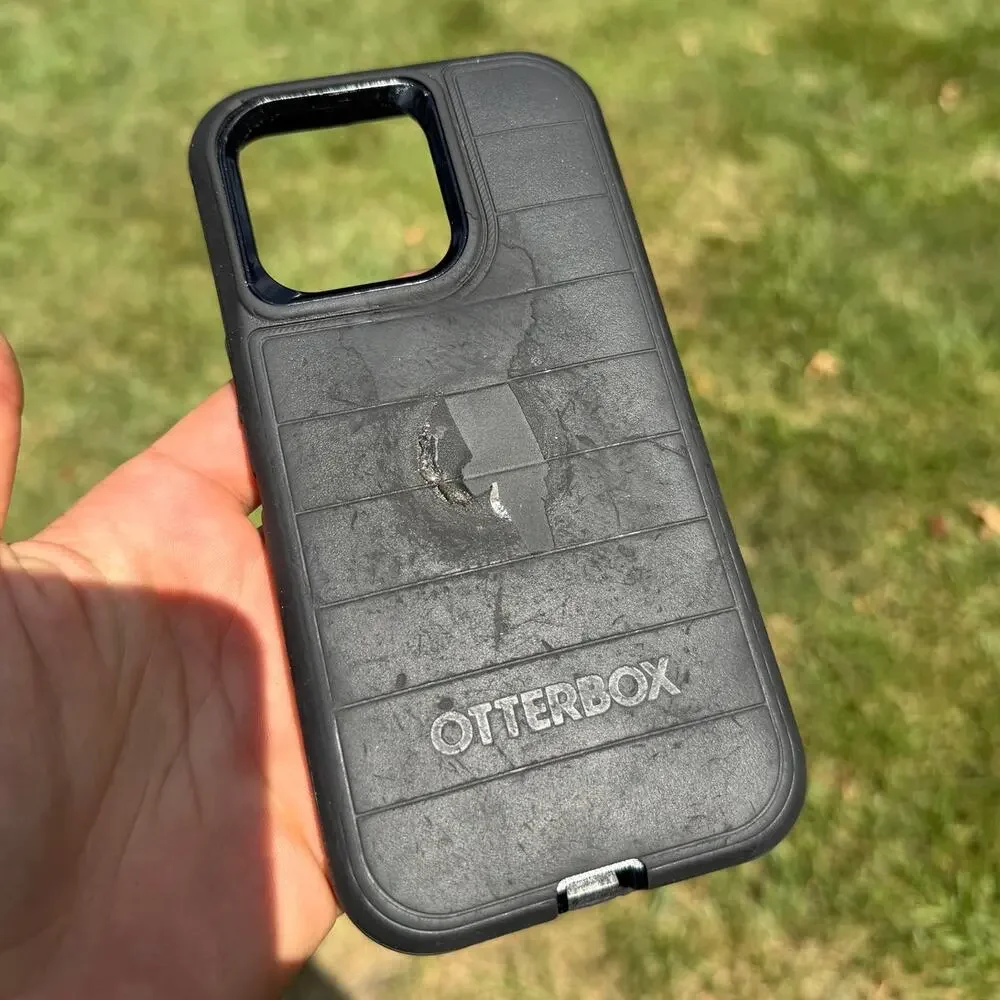 iphone 15 pro max otter box defender pro